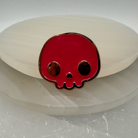 3/$15 Cute Skull Enamel Pin Brooch - Picture 2 of 6